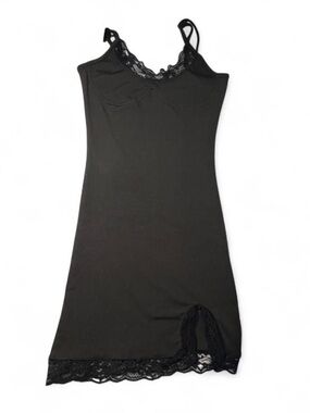 SHEIN Black Lace Trim Slip Chemise